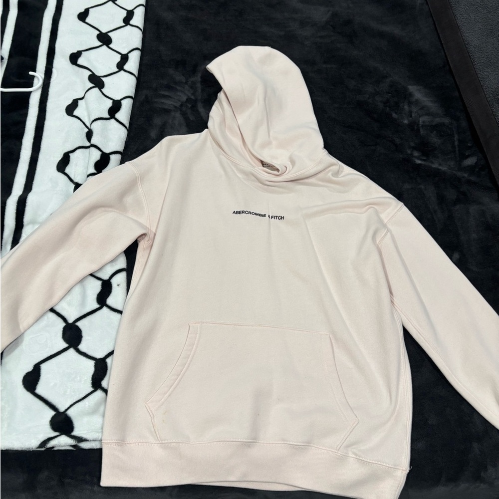 Abercrombie & Fitch Men's Pink Hoodie Sweater